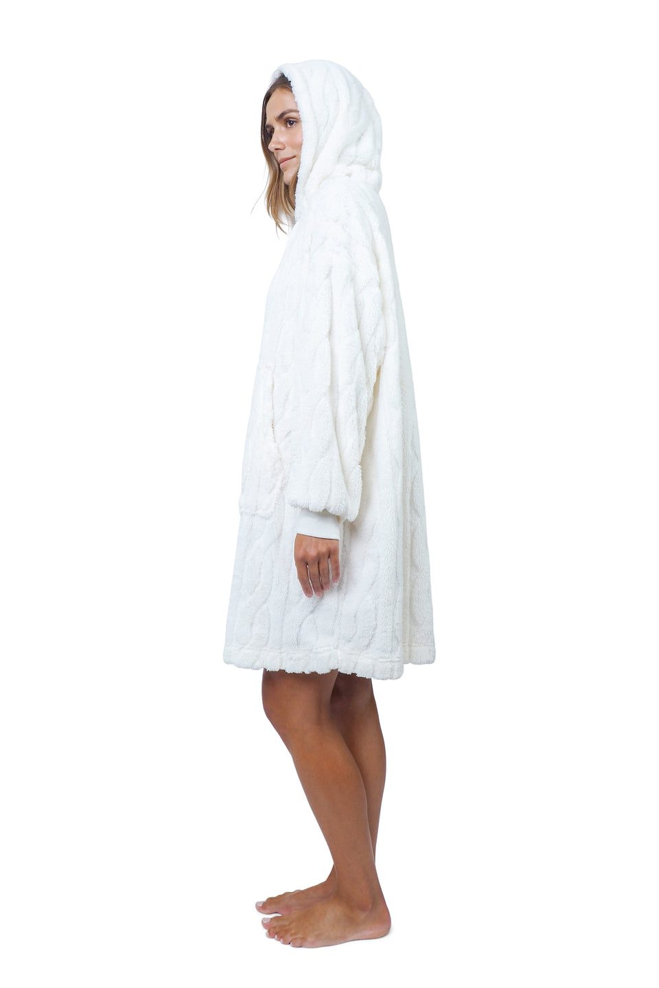 Cloud Dancer Hooded Plush Lounger