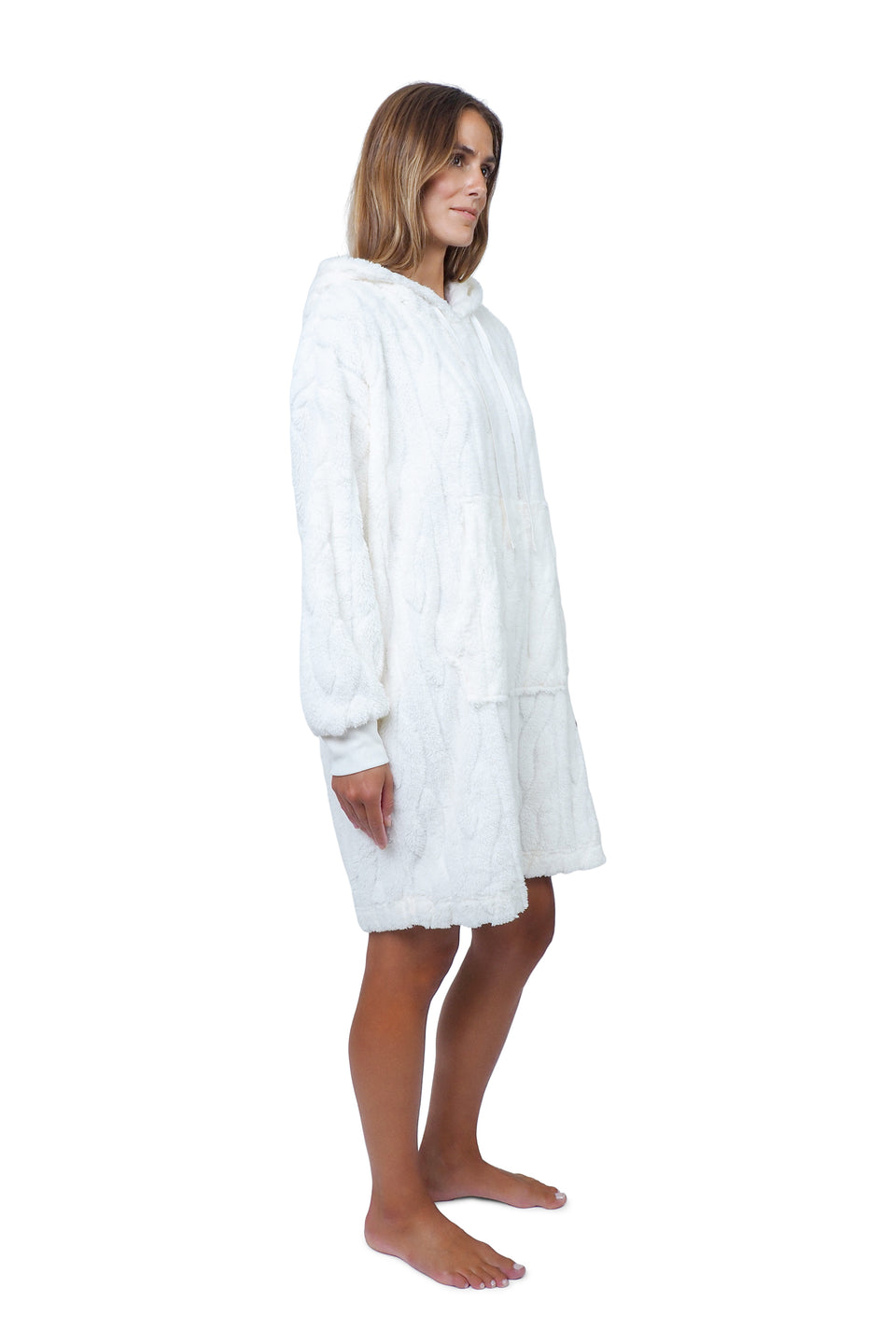 Cloud Dancer Hooded Plush Lounger