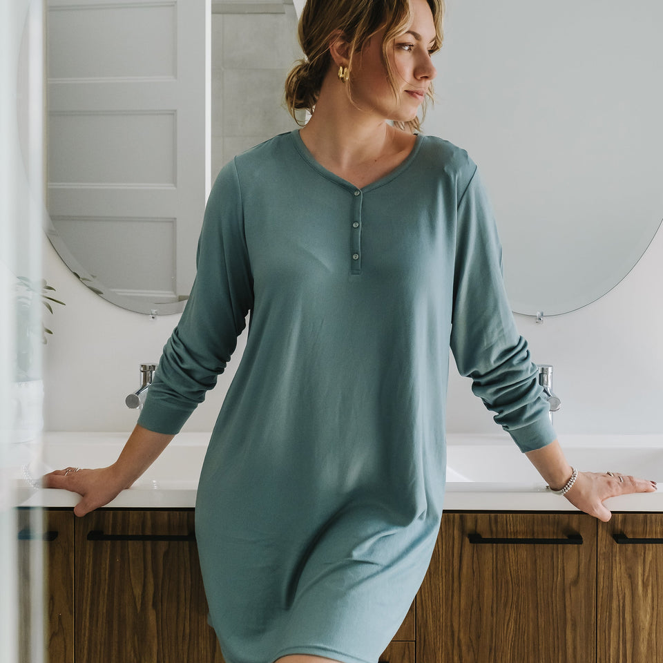 Plus Size Women's Long Henley Sleepshirt by Dreams & Co. in Soft Iris  Hearts (Size 18/20) Nightgown - Yahoo Shopping